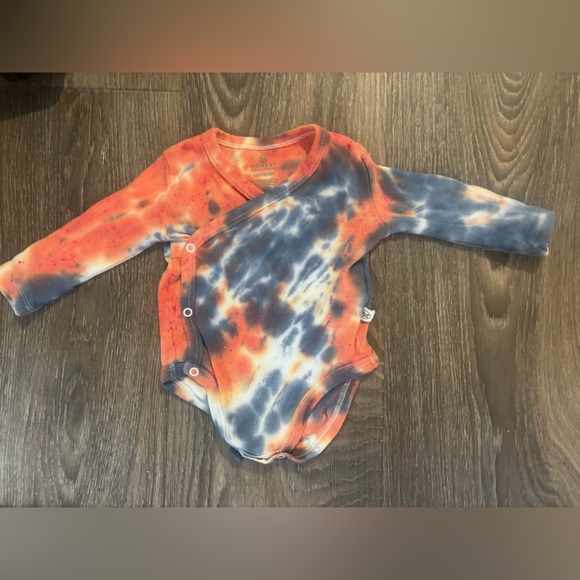 The Honest Company Other - Honest Baby Organic Cotton Tie-Dye Onesie – Newborn